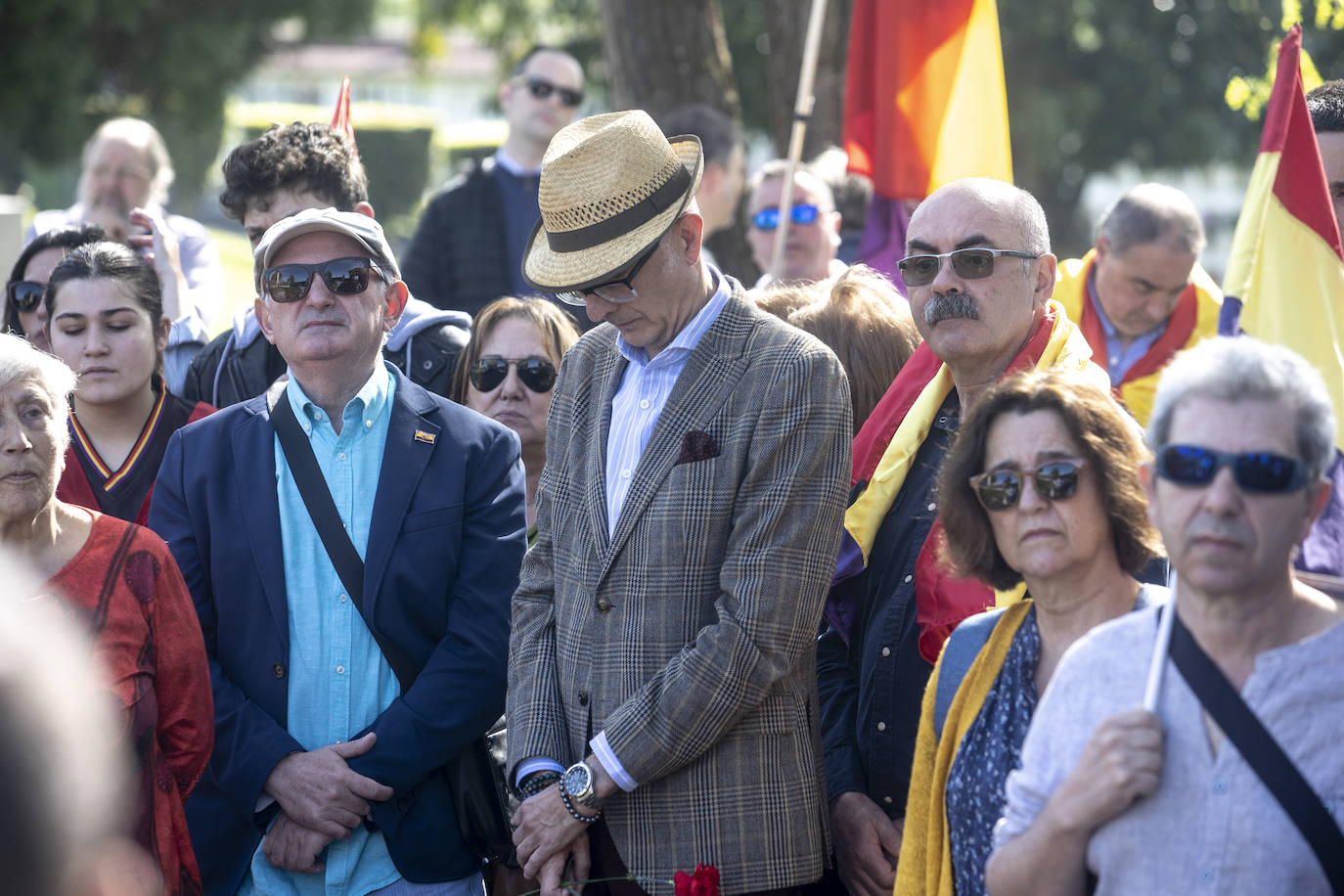 Conmemoración en Oviedo del 93 aniversario de la II República
