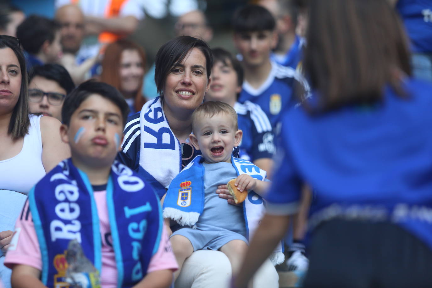 ¿Estuviste en el Real Oviedo - Mirandés? ¡Búscate en el Tartiere!