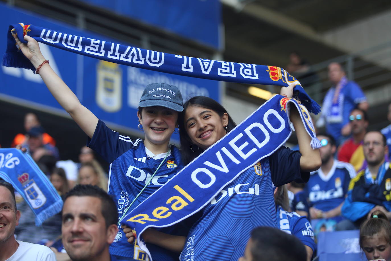 ¿Estuviste en el Real Oviedo - Mirandés? ¡Búscate en el Tartiere!