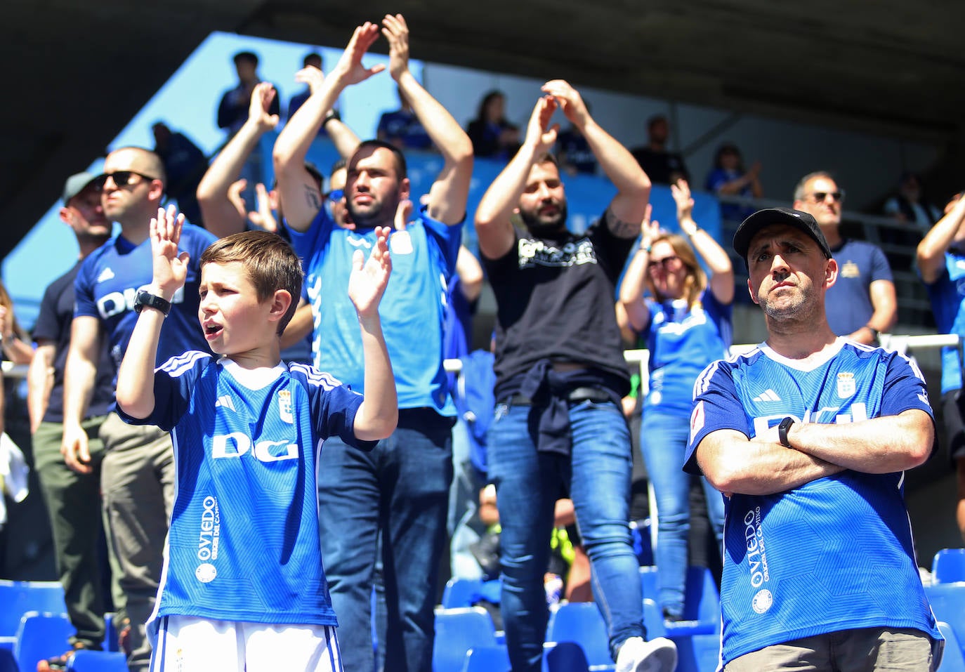 ¿Estuviste en el Real Oviedo - Mirandés? ¡Búscate en el Tartiere!