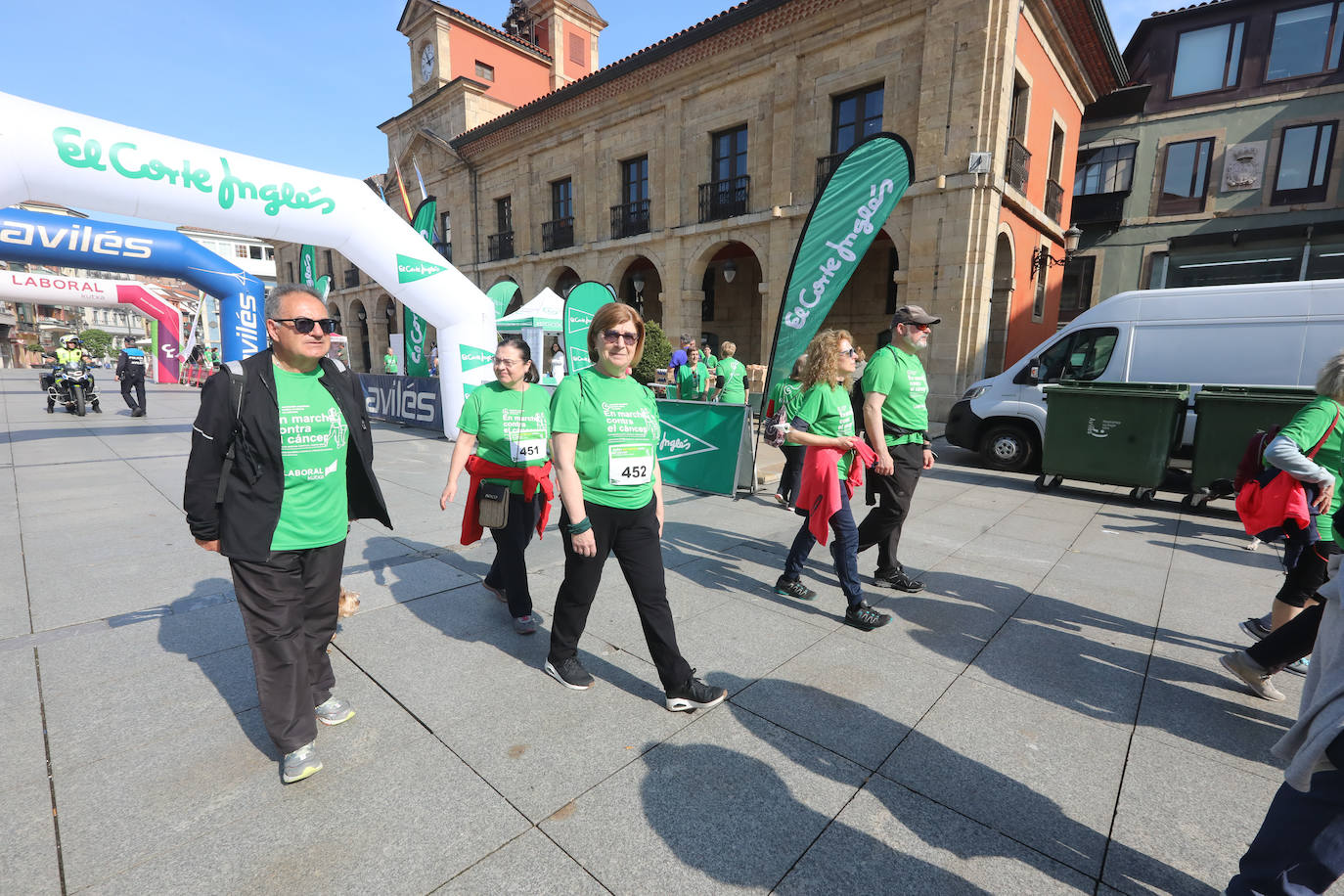 700 avilesinos corren contra el cáncer