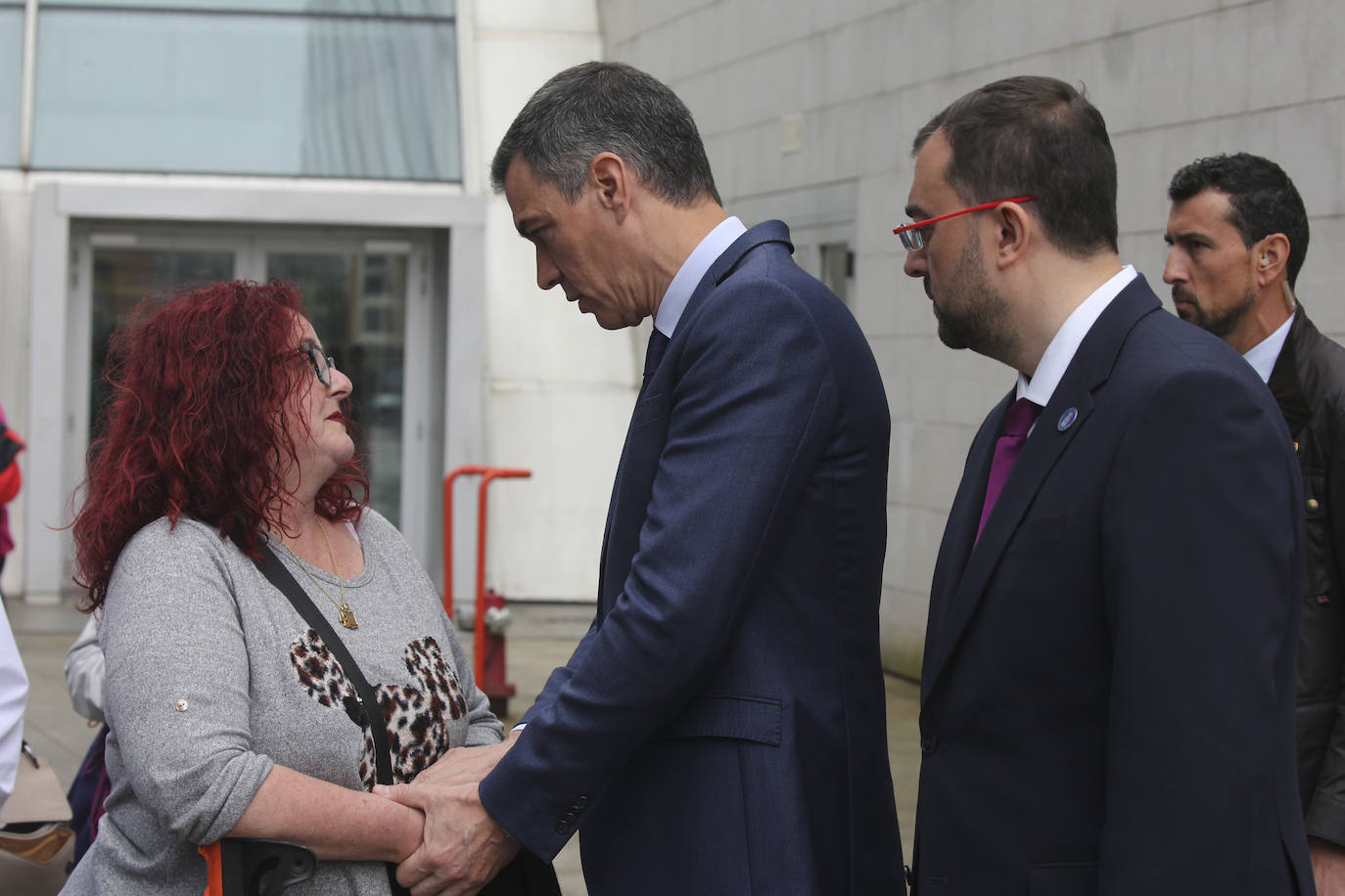 Pedro Sánchez, en Asturias: así fue su visita al HUCA