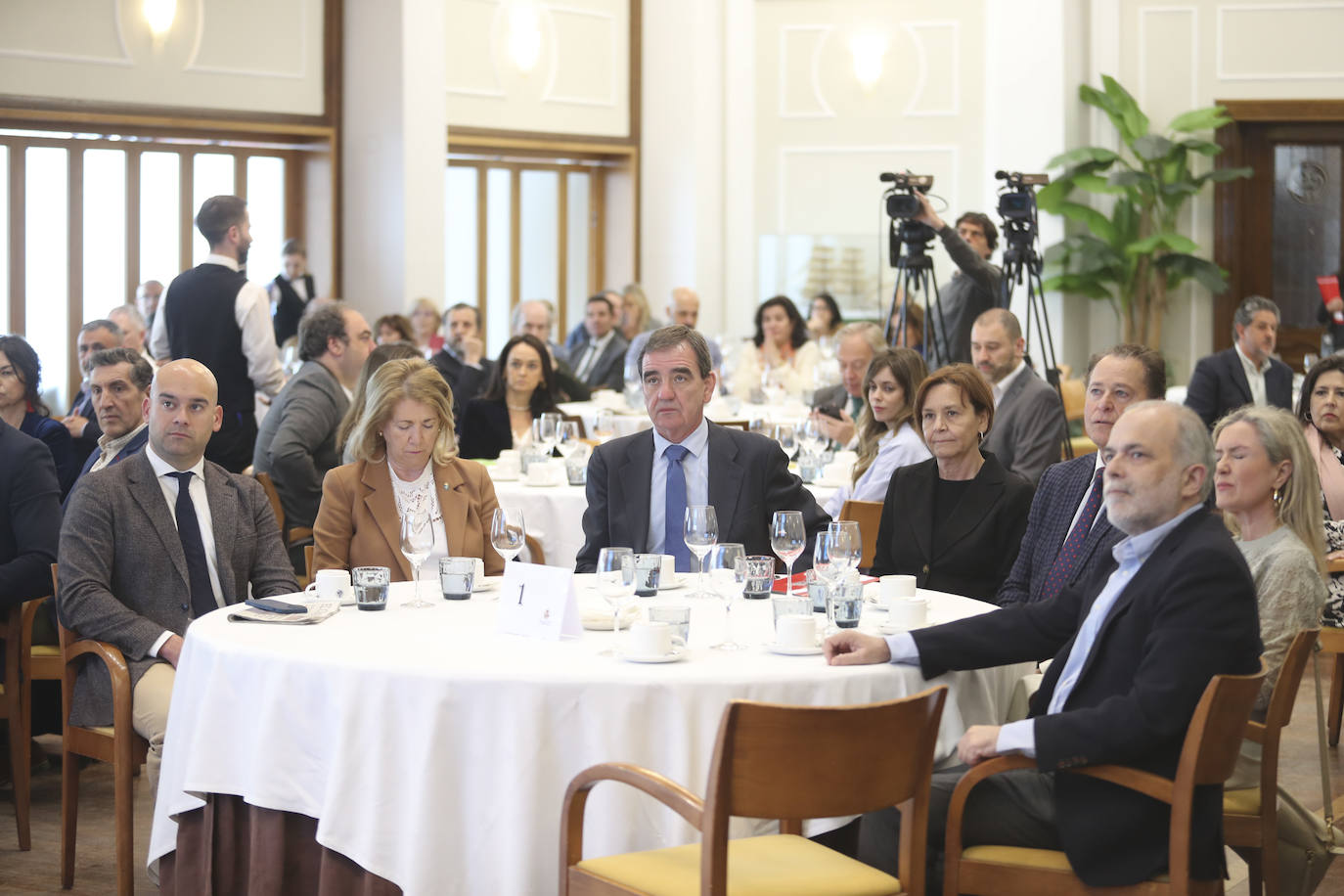 El presente y el futuro de la economía azul en Gijón, en imágenes