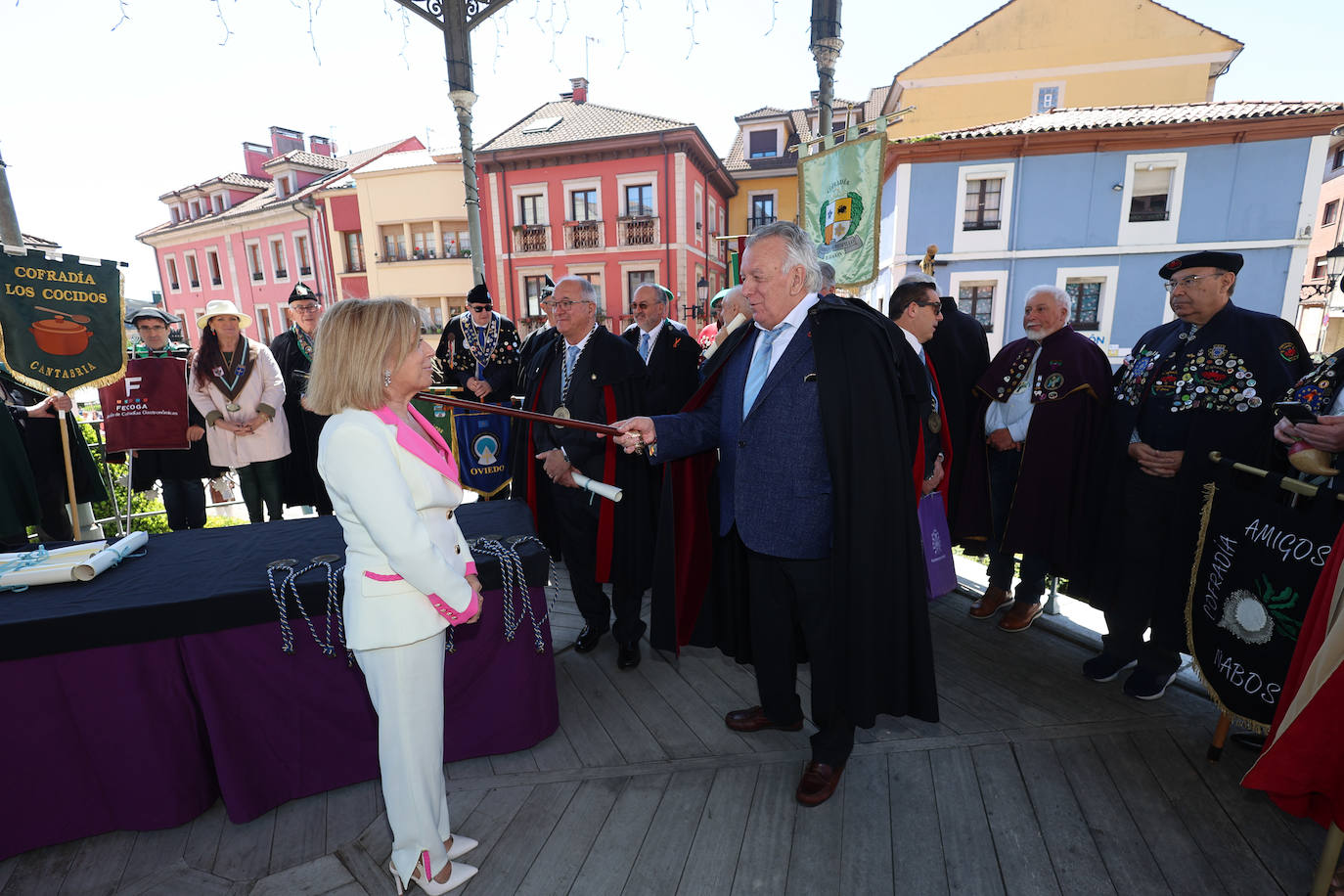 Las Fiestas del Picadillo y el Sabadiego de Noreña acaban con nuevos embajadores