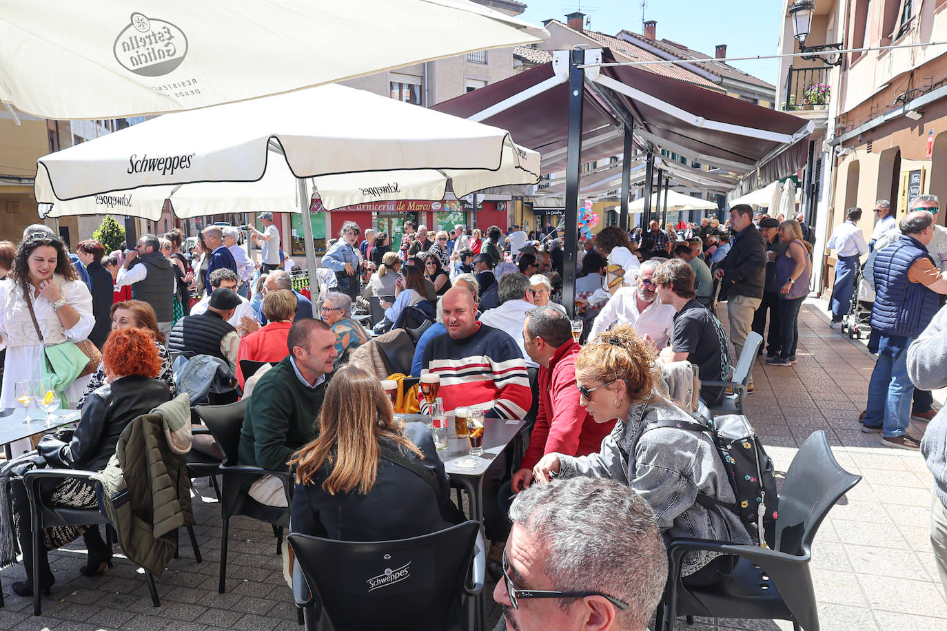 Las Fiestas del Picadillo y el Sabadiego de Noreña acaban con nuevos embajadores