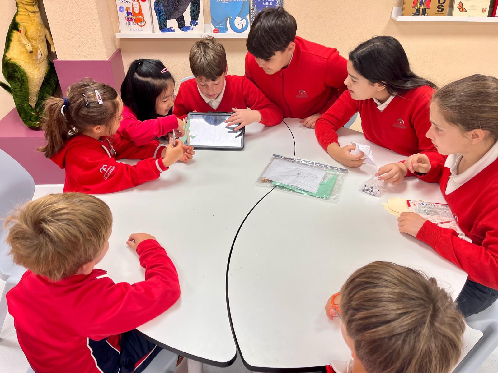 Bibliotecas, calles y escuelas: así celebró Asturias el Día del Libro