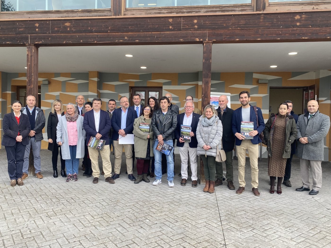 Asistentes a la octava edición del Fórum de Urbanismo y Construcción Sostenible, celebrado ayer en Llanera.