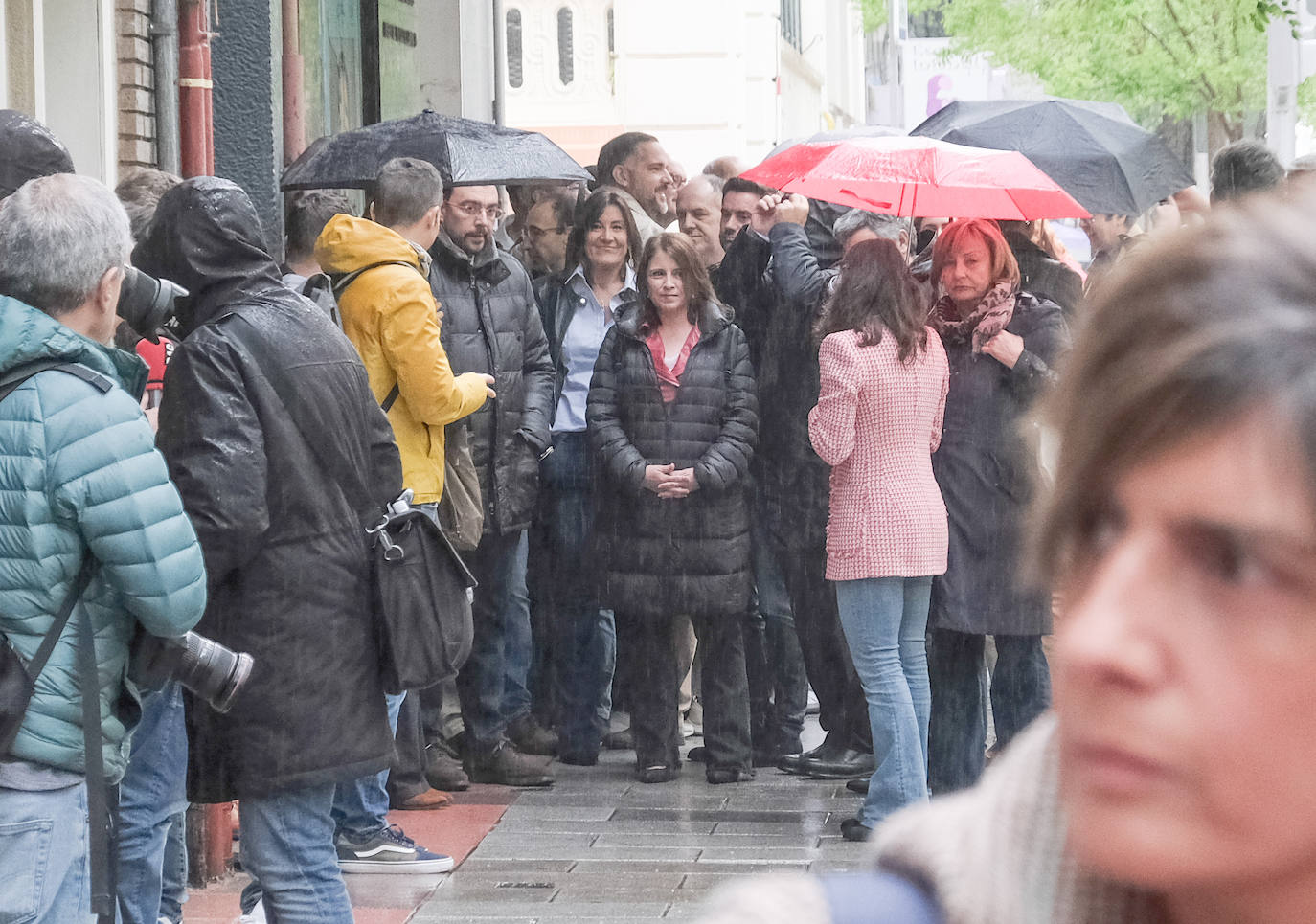 Militantes y simpatizantes socialistas asturianos en Madrid: «Yo, con Pedro Sánchez»