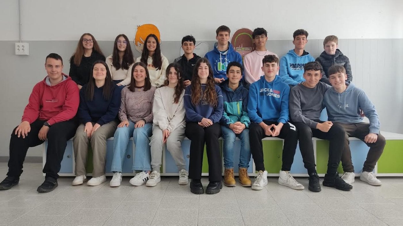 Los alumnos de primero de Bachillerato que realizaron el proyecto sobre la variante.