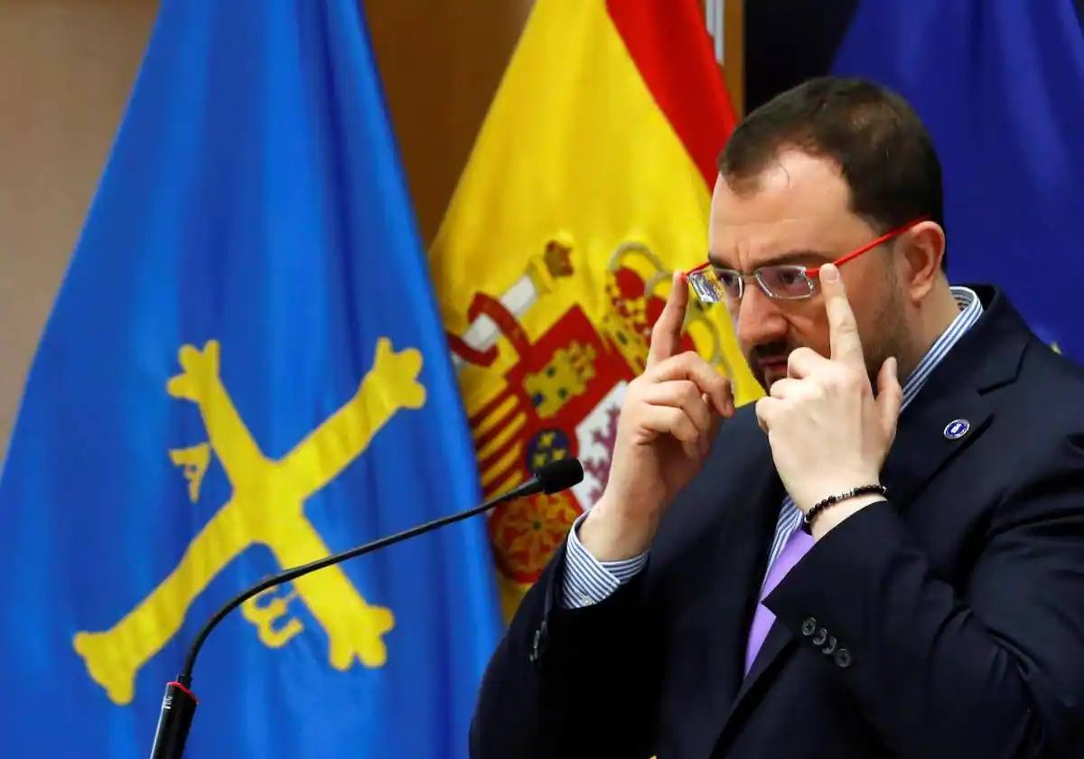 El mensaje de apoyo de Barbón a los vecinos de la zona oeste de Gijón: «Siempre defiendo a los que sufren injusticias»