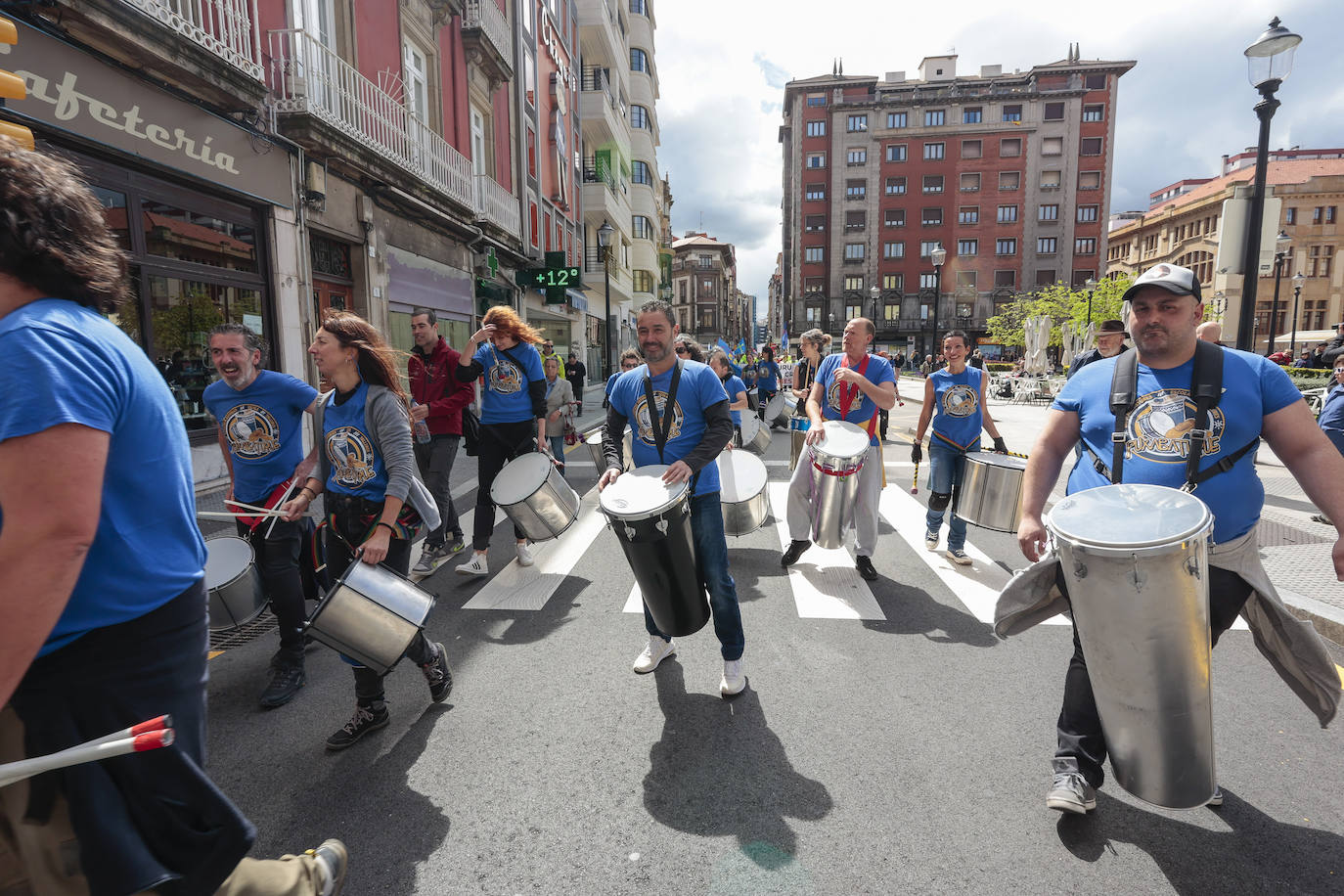 Así fueron las manifestaciones en Gijón de USO y los sindicatos minoritarios