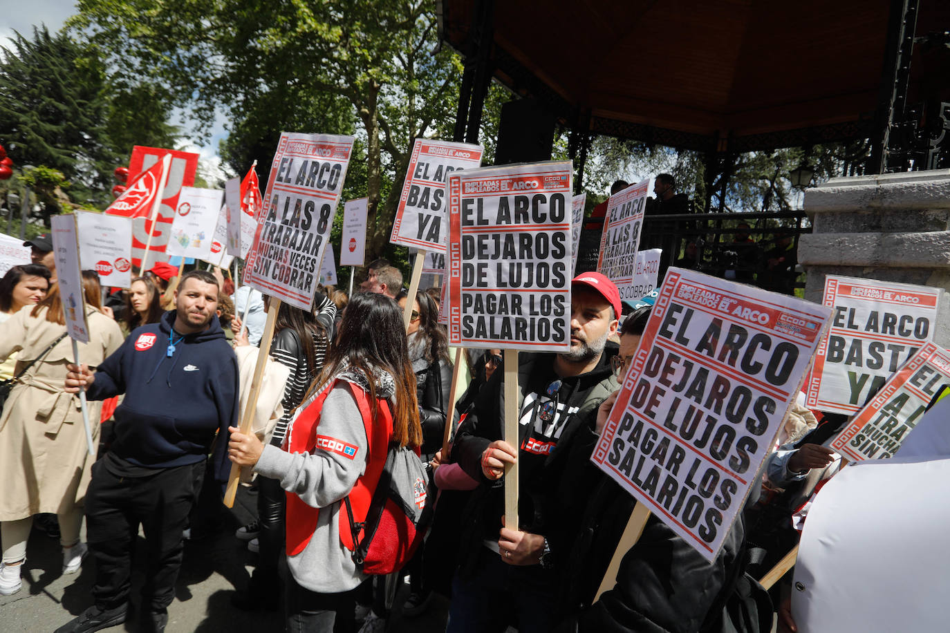 Los sindicatos asturianos, a la calle en Langreo para «reivindicar lo que es justo»