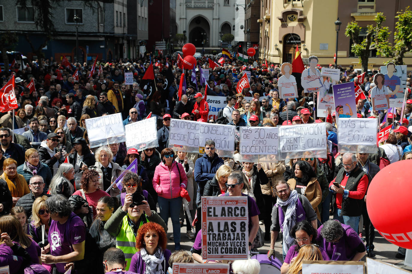 Los sindicatos asturianos, a la calle en Langreo para «reivindicar lo que es justo»