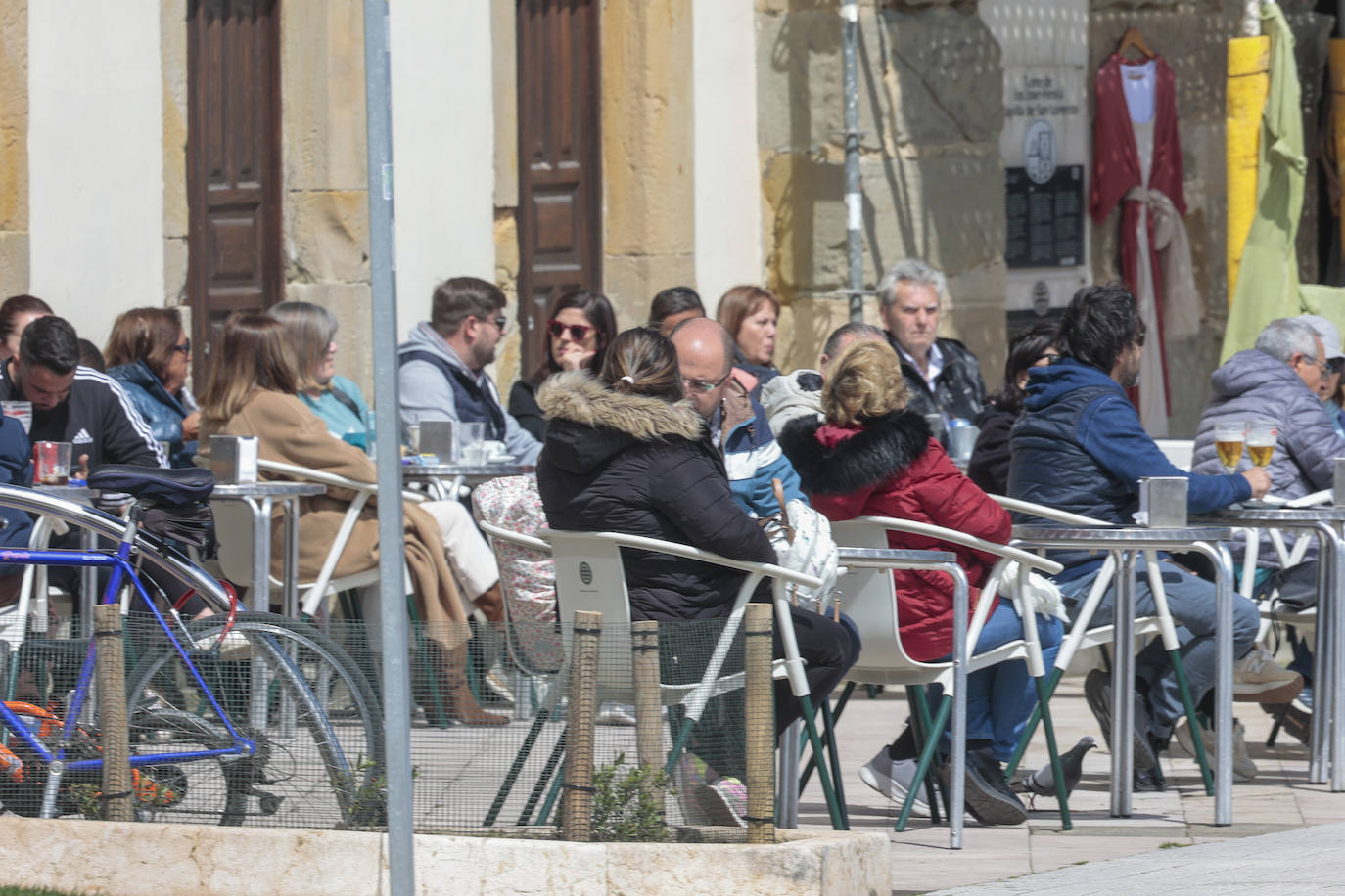 Los turistas eligen Gijón en el puente de mayo