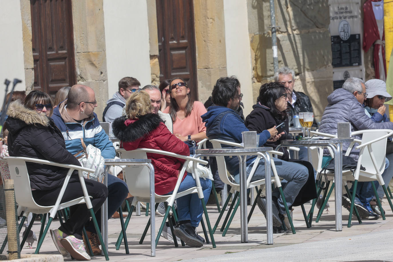 Los turistas eligen Gijón en el puente de mayo