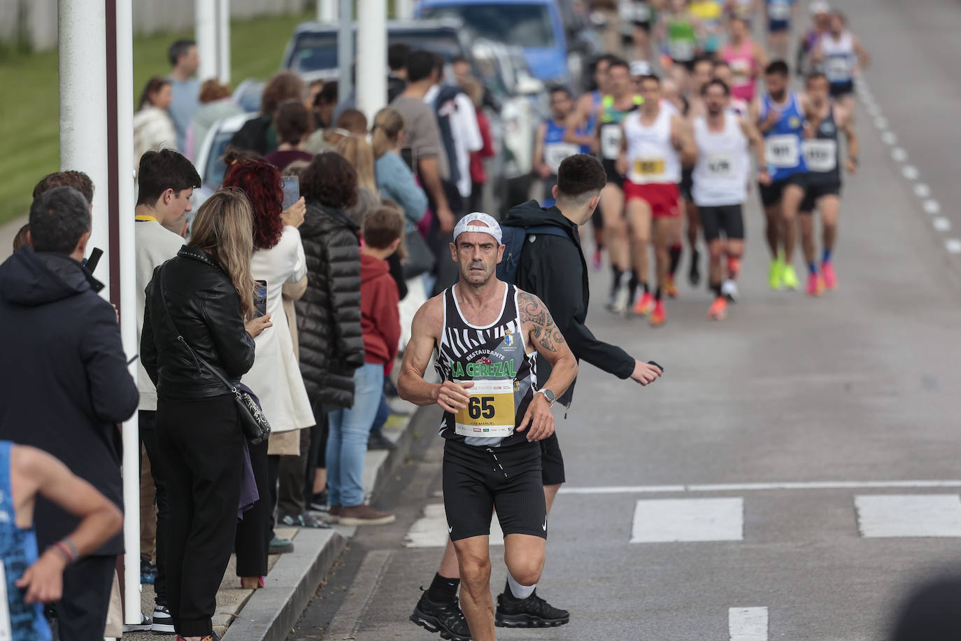 ¿Participaste en la Media Maratón de Gijón? ¡Búscate en las fotos! (2)