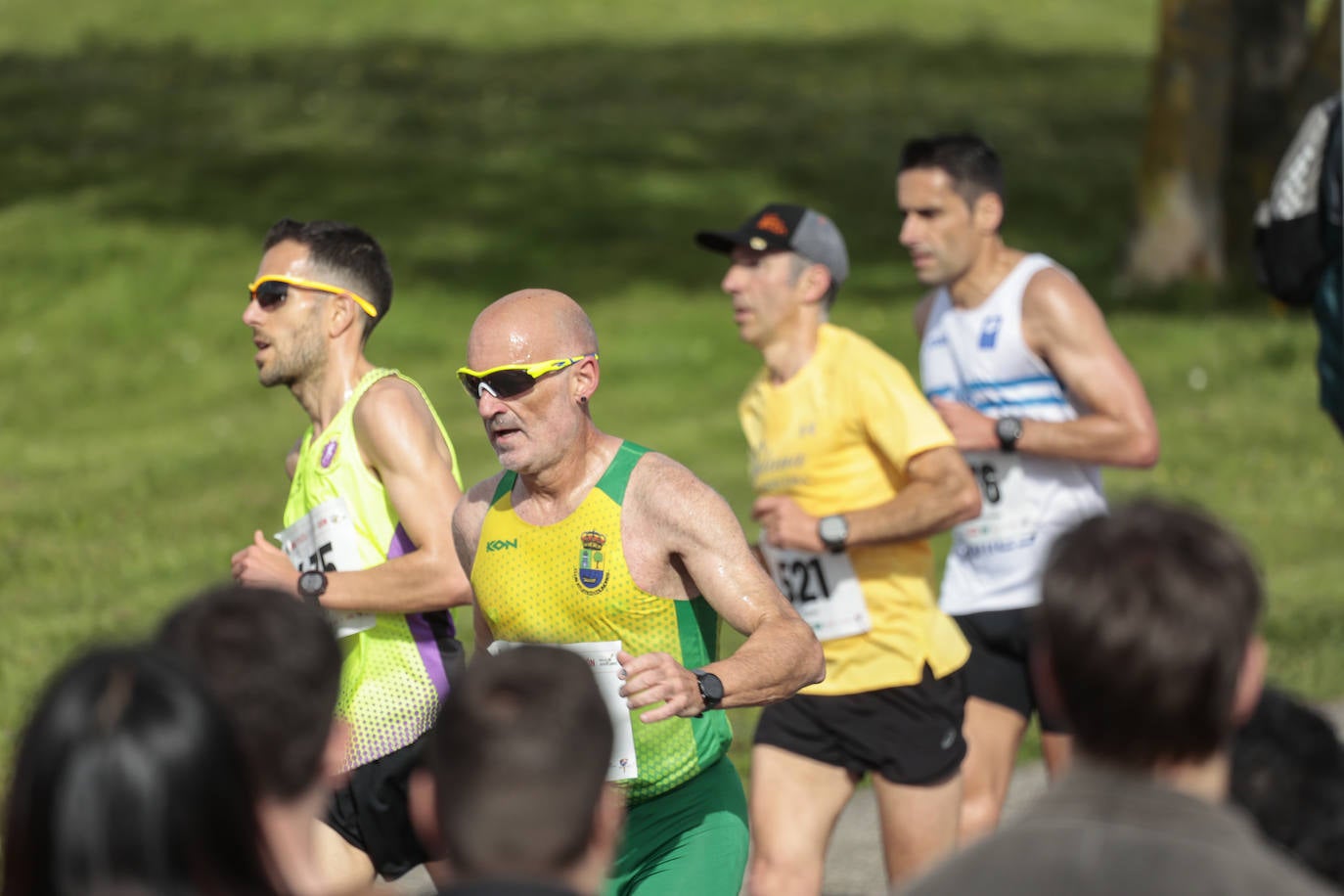 ¿Participaste en la Media Maratón de Gijón? ¡Búscate en las fotos! (2)