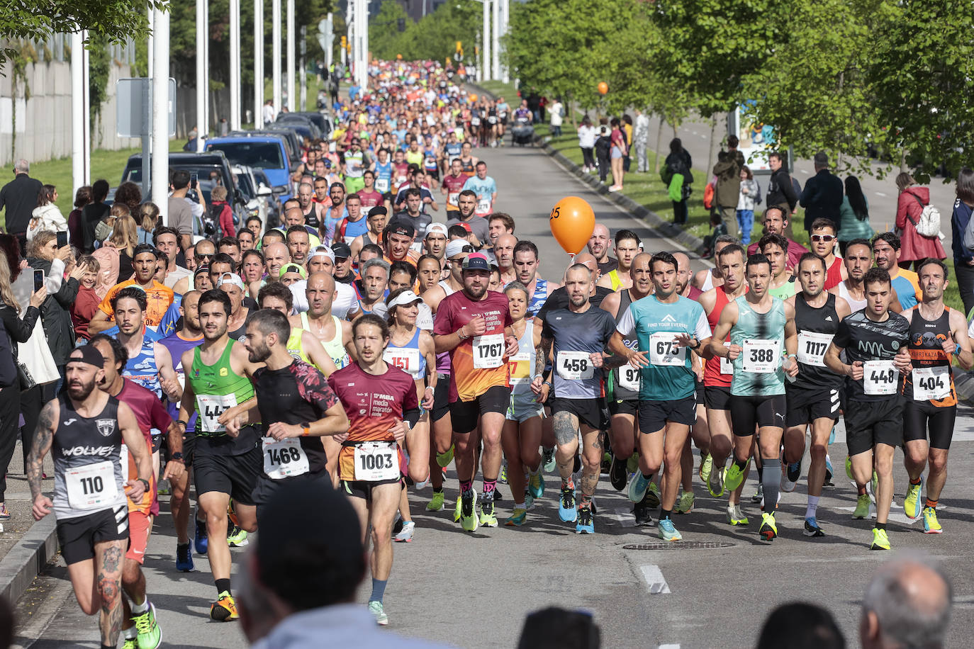 ¿Participaste en la Media Maratón de Gijón? ¡Búscate en las fotos! (2)