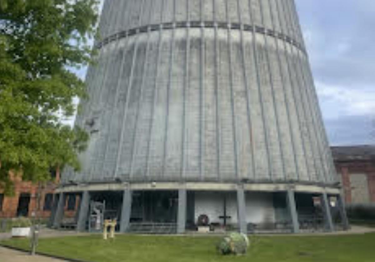 Exterior del Museo de la Siderurgia de Langreo, ubicado en Valnalón.