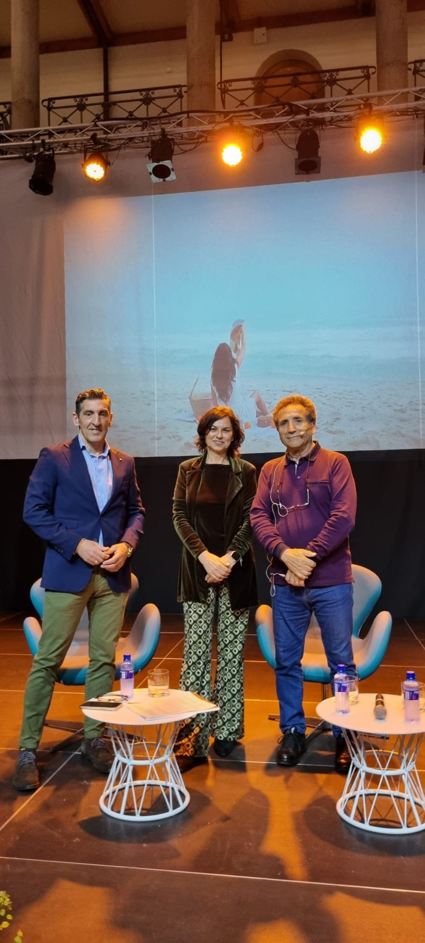 Pañeda, López Moro y Bellido, en la presentación de los resultados de la Tutoría entre Iguales, en el Antiguo Instituto.