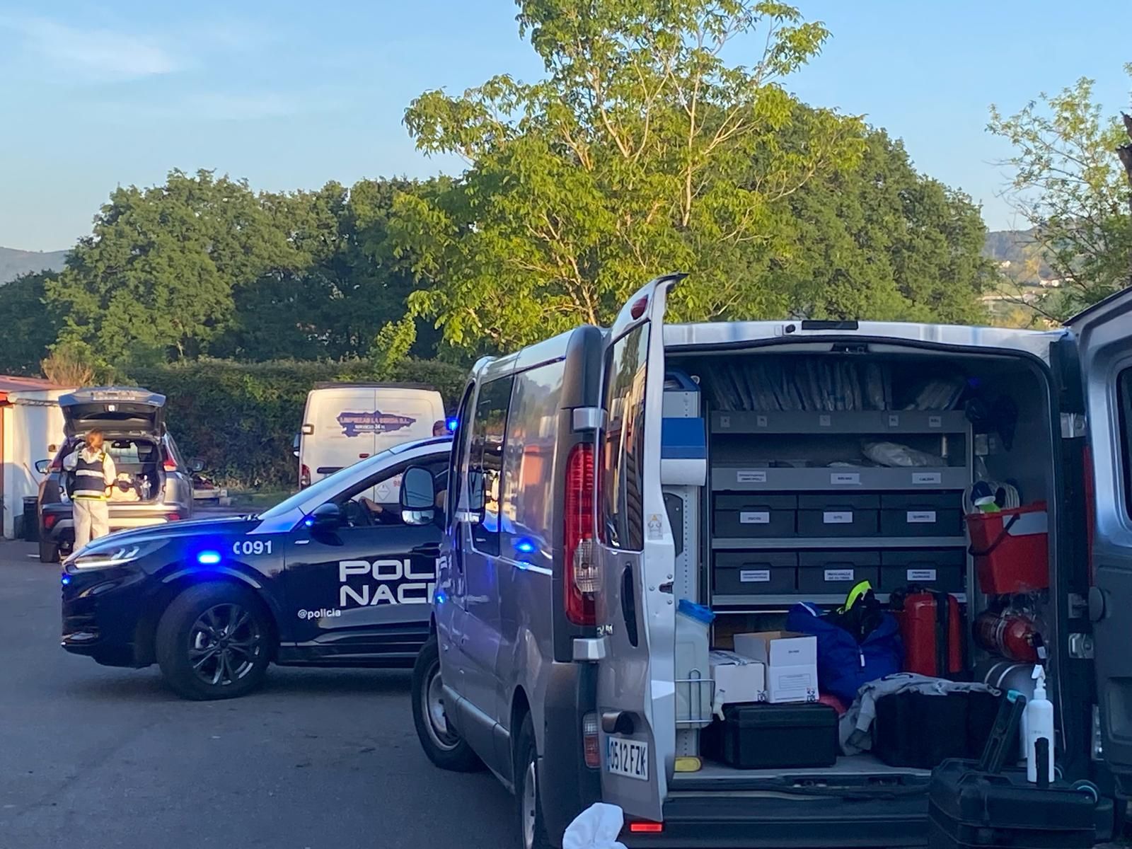 Crimen en Siero: investigan la muerte de un colombiano al que enterraron en el jardín