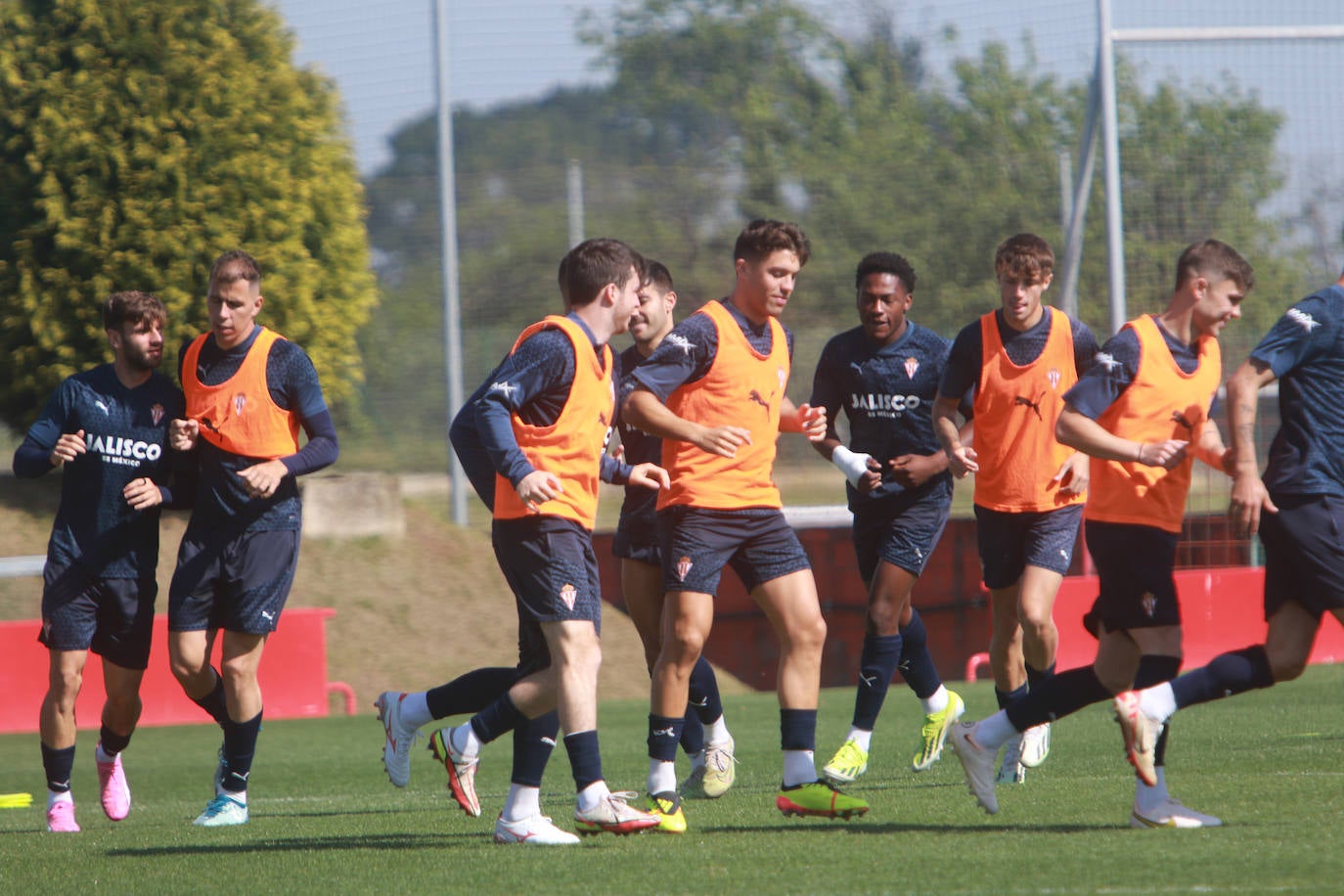 Entrenamiento del Sporting (10/05/2024)