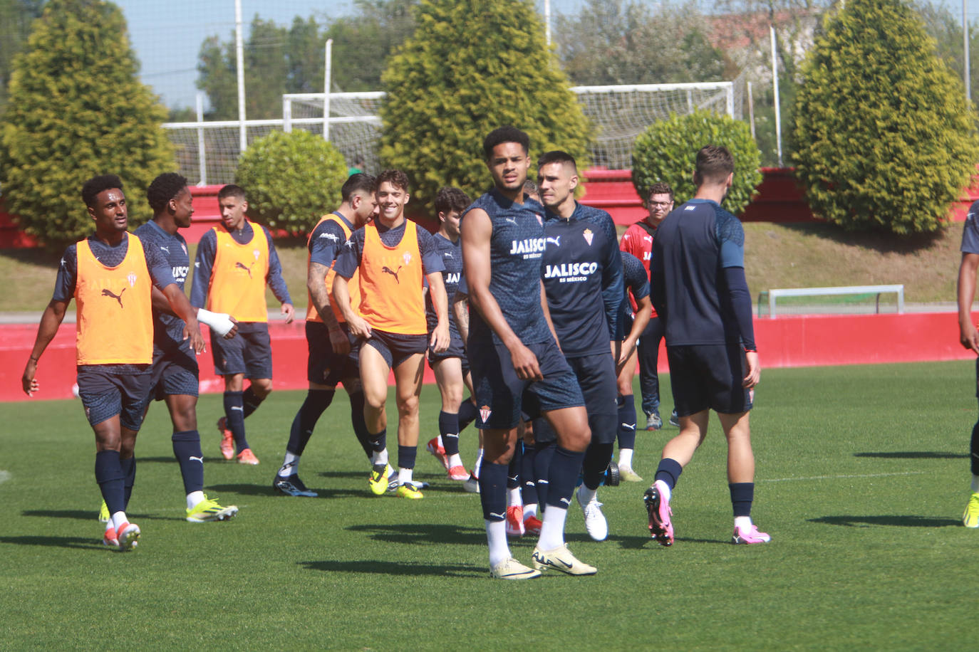 Entrenamiento del Sporting (10/05/2024)