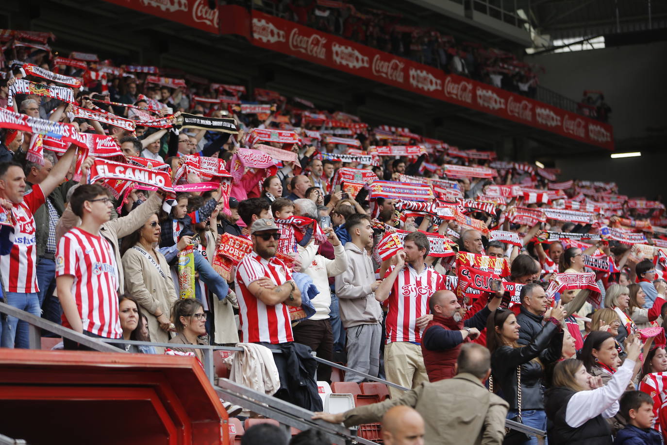 ¿Estuviste en el Sporting - Andorra? ¡Búscate!