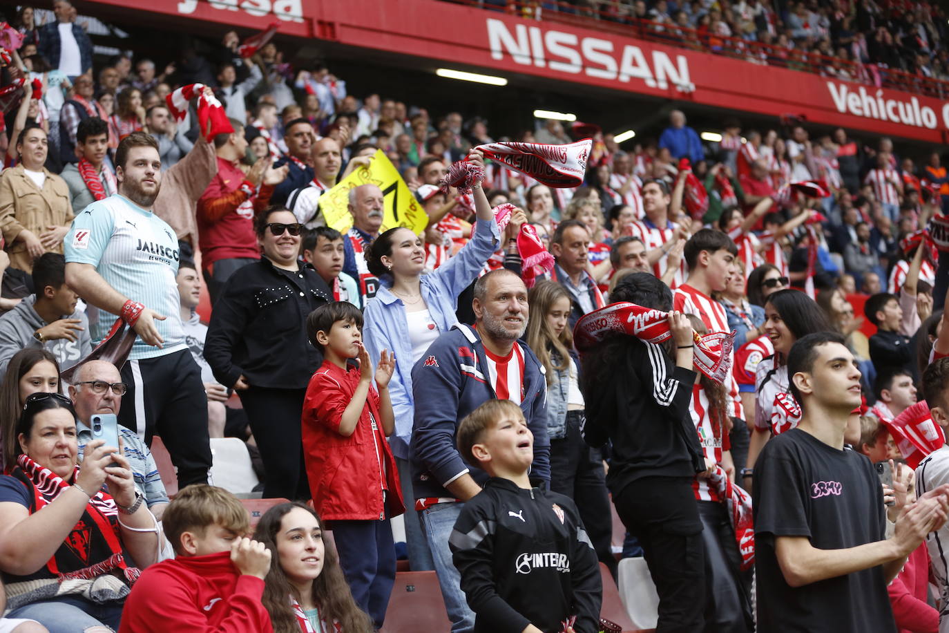 ¿Estuviste en el Sporting - Andorra? ¡Búscate!