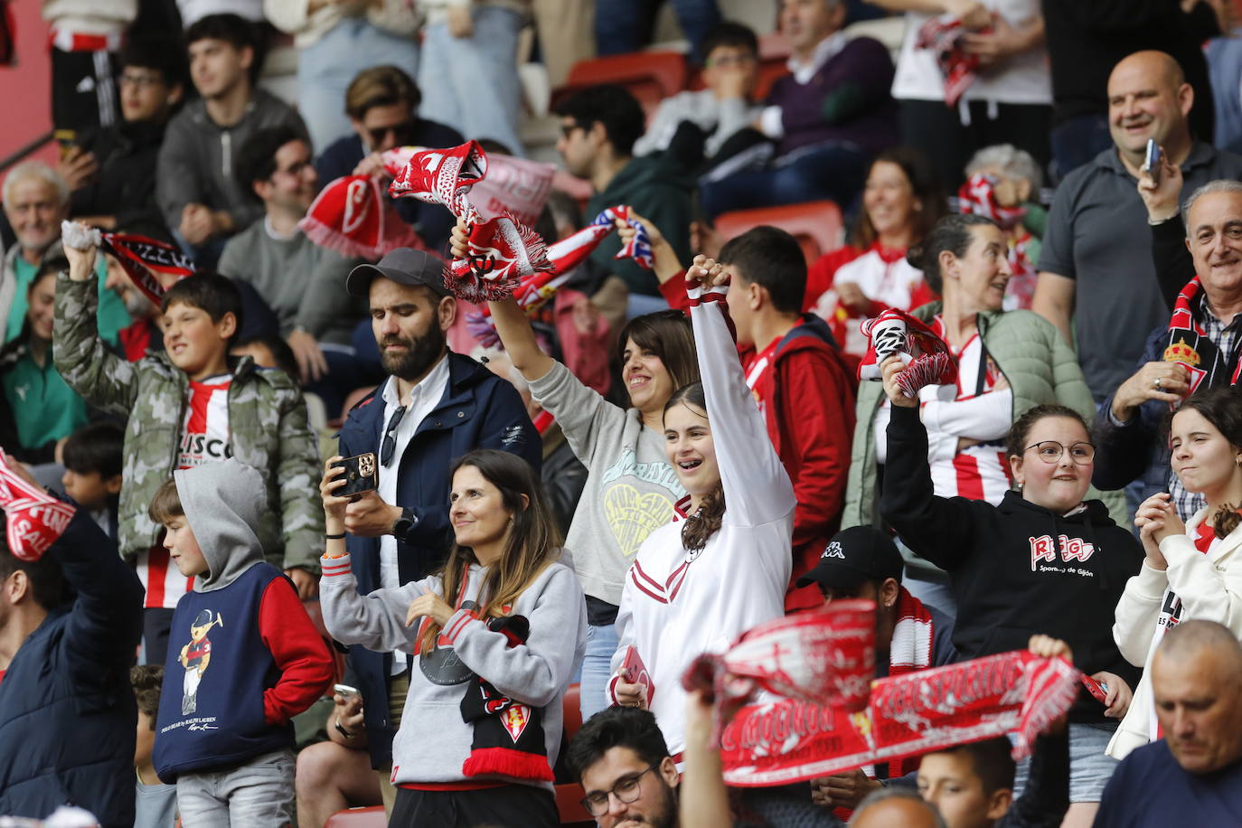 ¿Estuviste en el Sporting - Andorra? ¡Búscate!