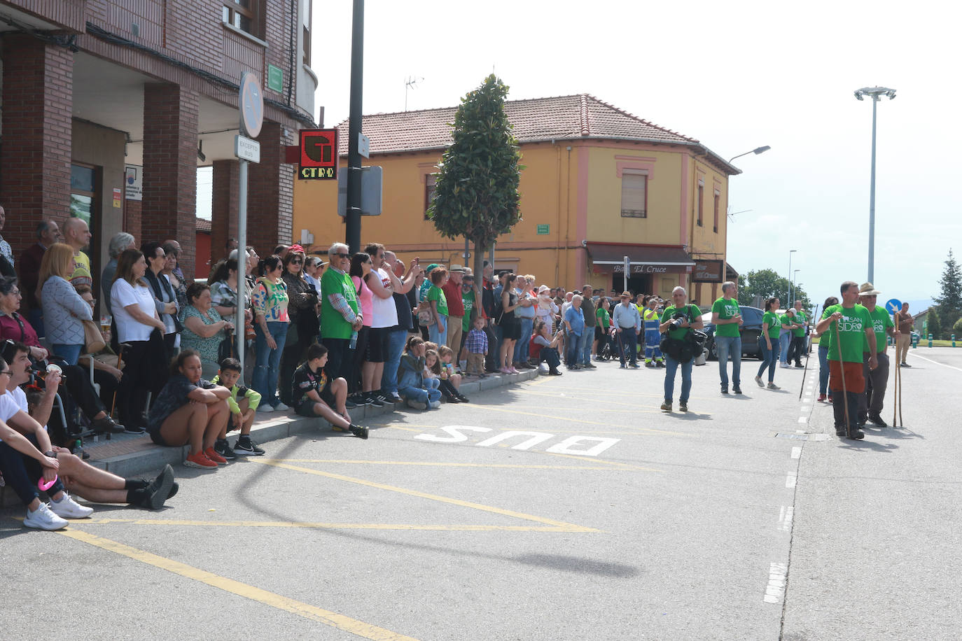 Llenazo en Llanera por la Feria del Ganado