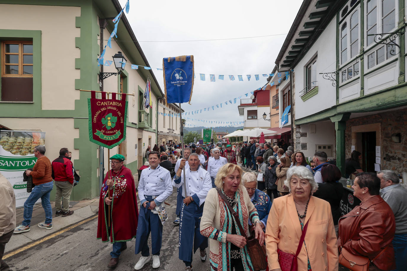 Cabranes celebra su gran fiesta del arroz con leche