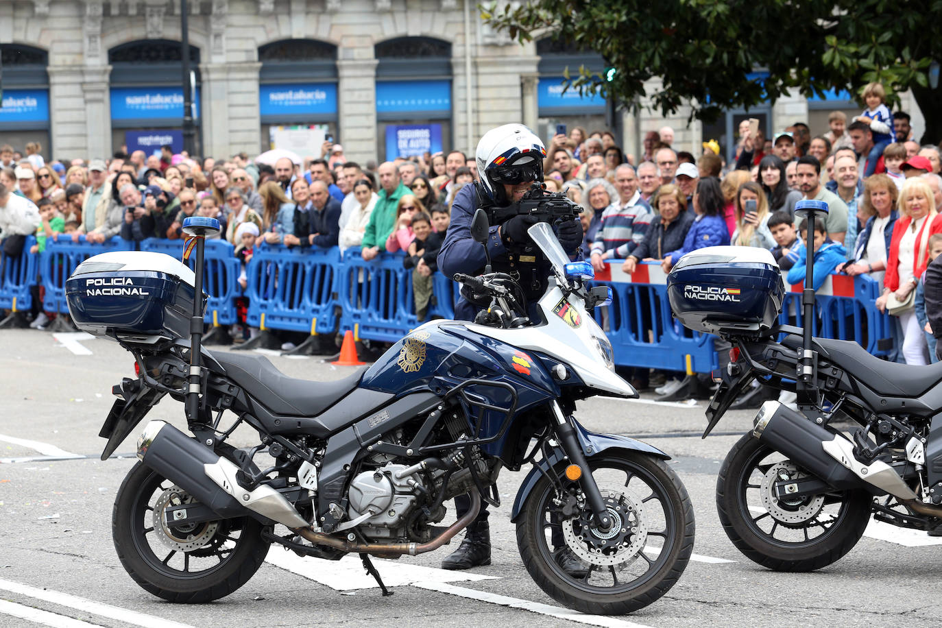 Las lecciones de la Policía Nacional en Oviedo