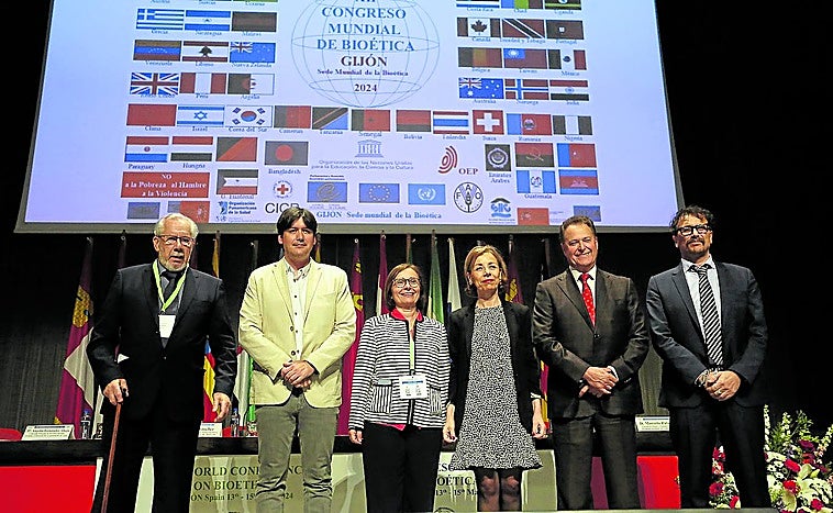 «Editar genes no es ciencia ficción ni es el futuro, es el presente»