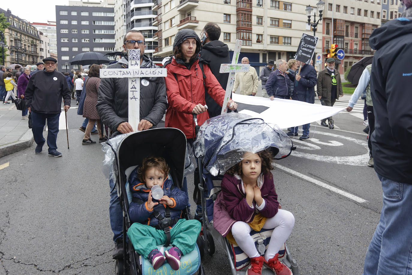 Gijón, contra la contaminación: «No aguantamos más mentiras ni promesas incumplidas»