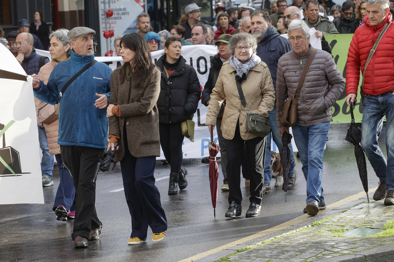 Gijón, contra la contaminación: «No aguantamos más mentiras ni promesas incumplidas»