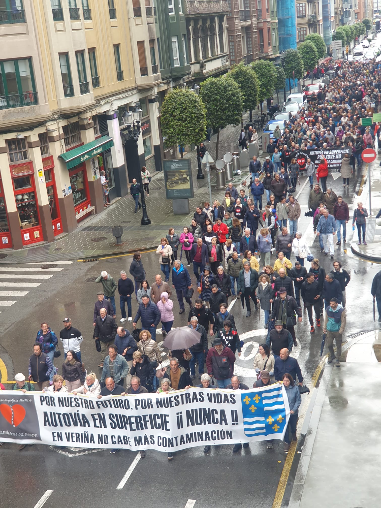 Gijón, contra la contaminación: «No aguantamos más mentiras ni promesas incumplidas»