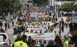 La manifestación contra el cierre de Sekurit del pasado jueves, a su paso por Francisco Orejas Sierra.