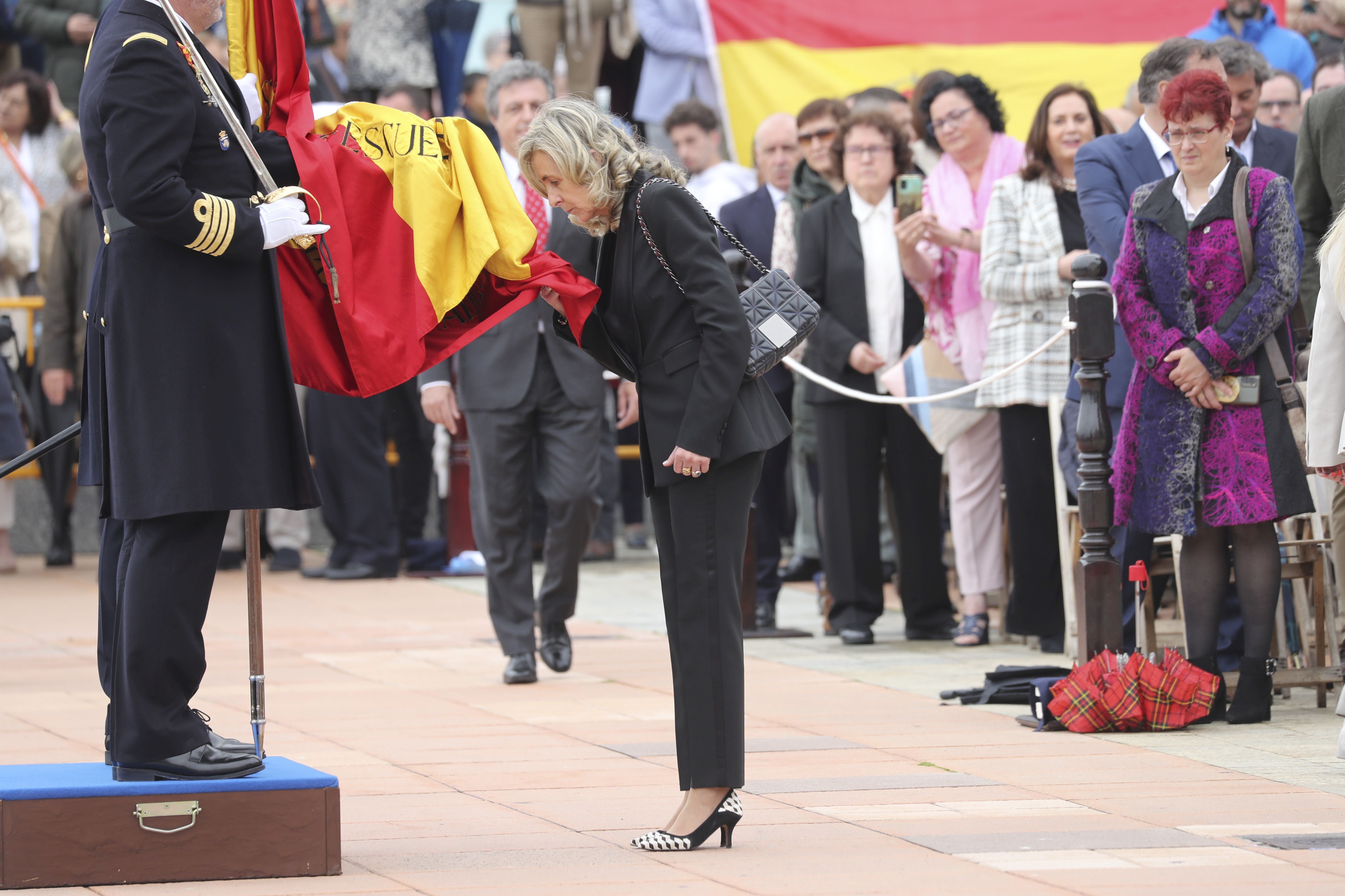 Las imágenes de la jura de bandera en Gijón (2)