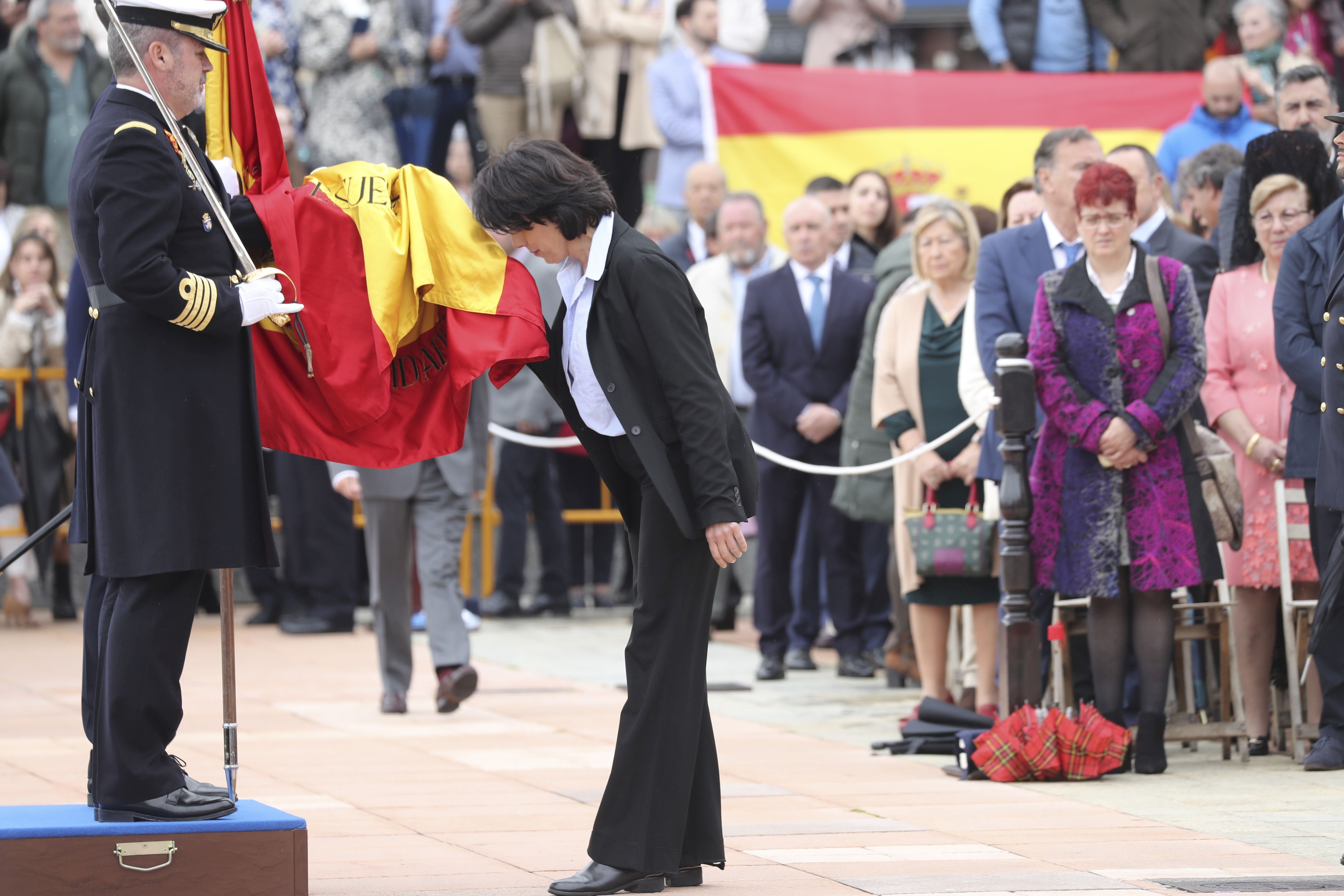 Las imágenes de la jura de bandera en Gijón (3)