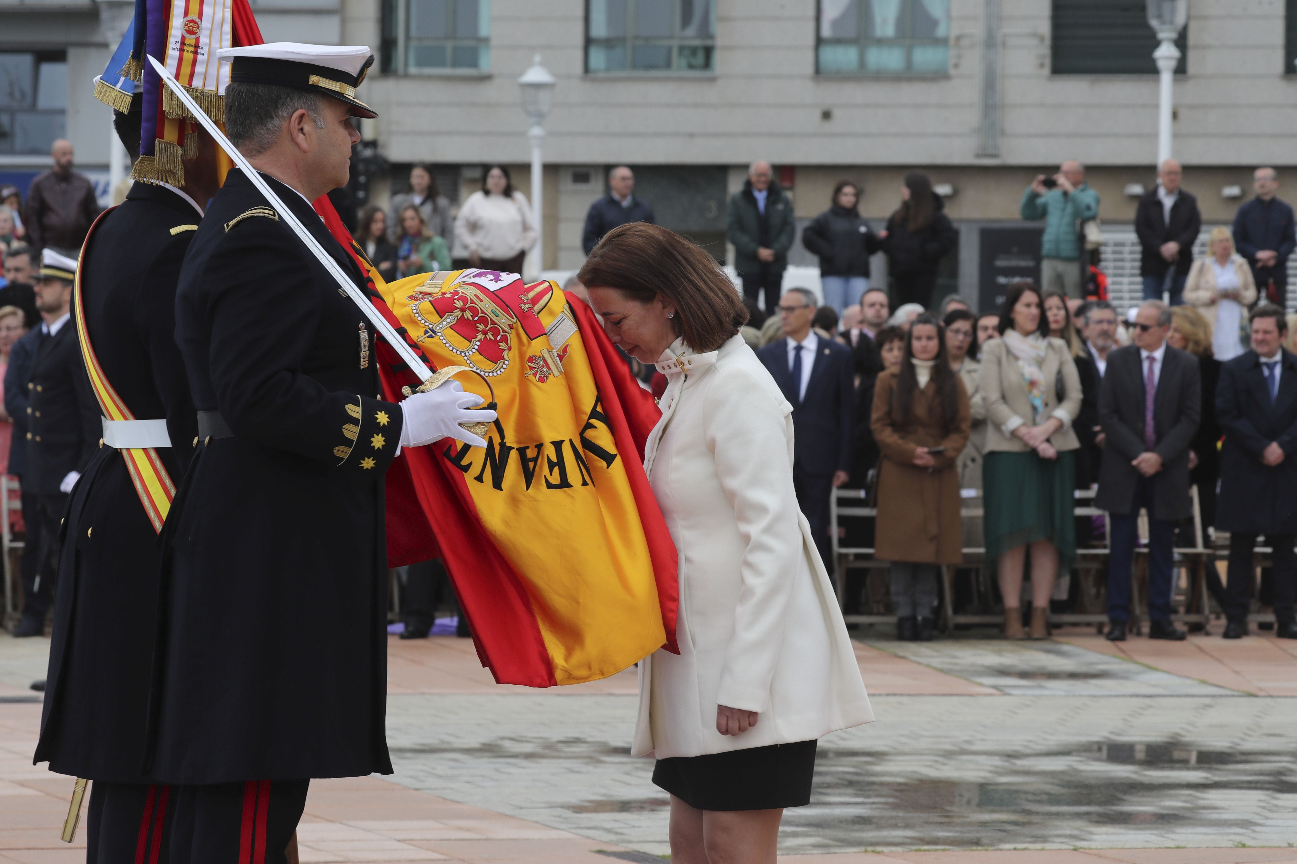 Las imágenes de la jura de bandera en Gijón (3)