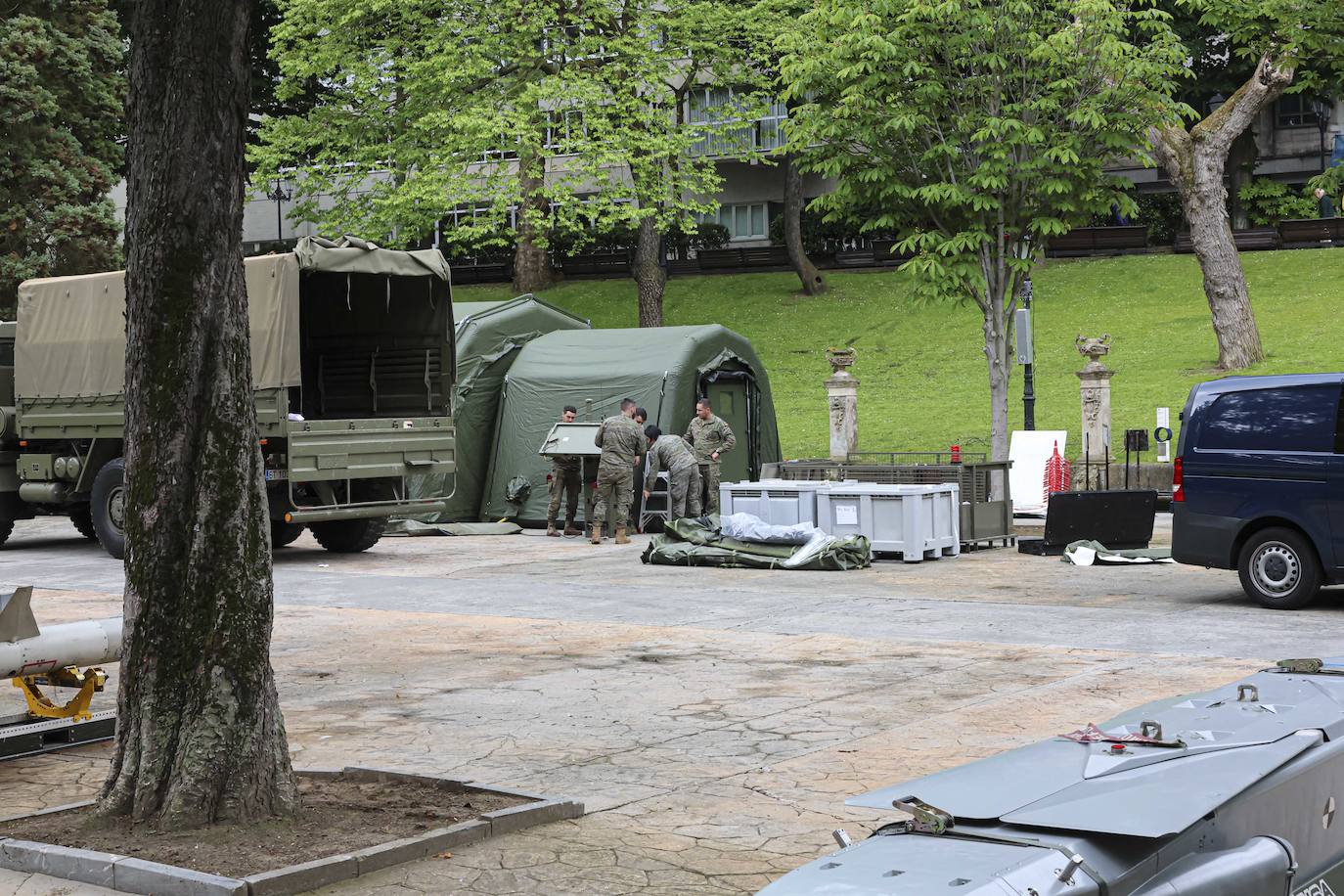 Los preparativos de las Fuerzas Armadas en Oviedo