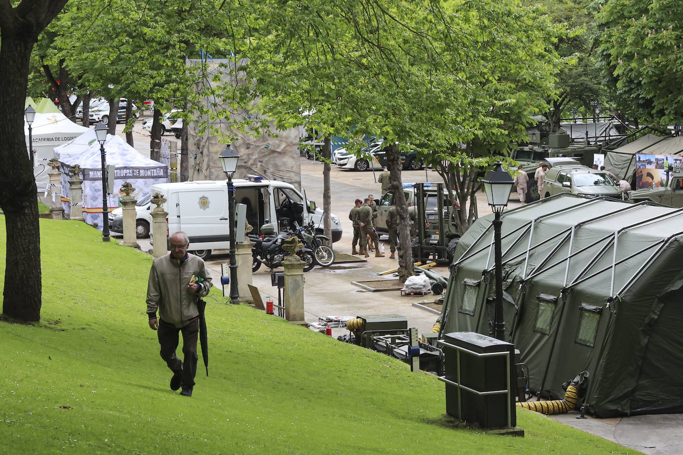 Los preparativos de las Fuerzas Armadas en Oviedo