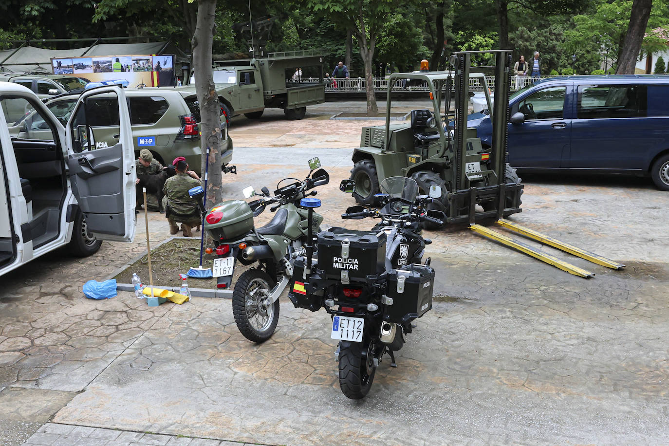 Los preparativos de las Fuerzas Armadas en Oviedo