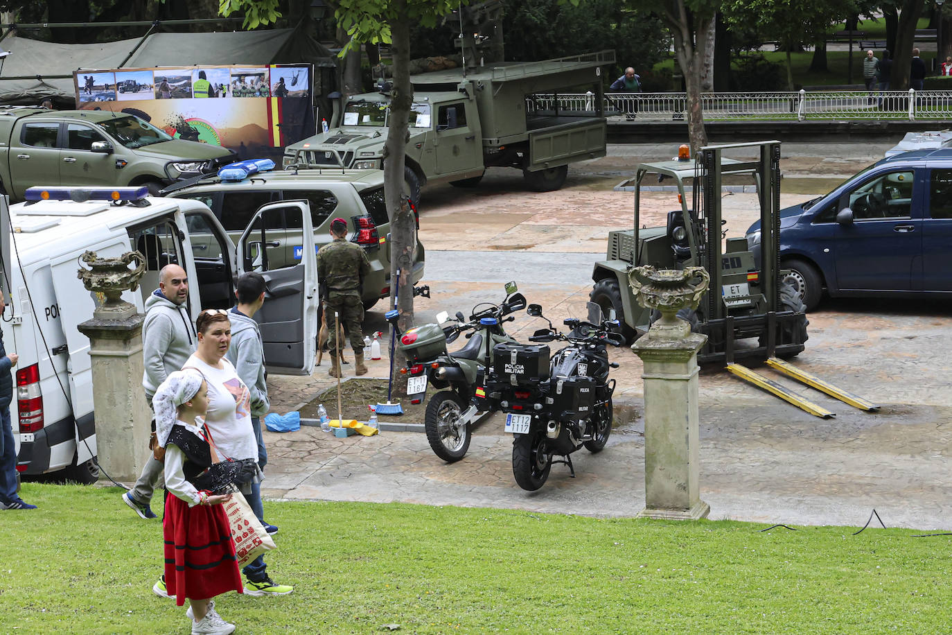 Los preparativos de las Fuerzas Armadas en Oviedo