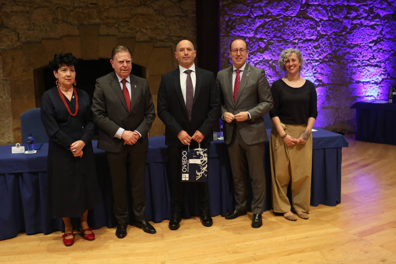 Oviedo homenajea a sus trabajadores municipales