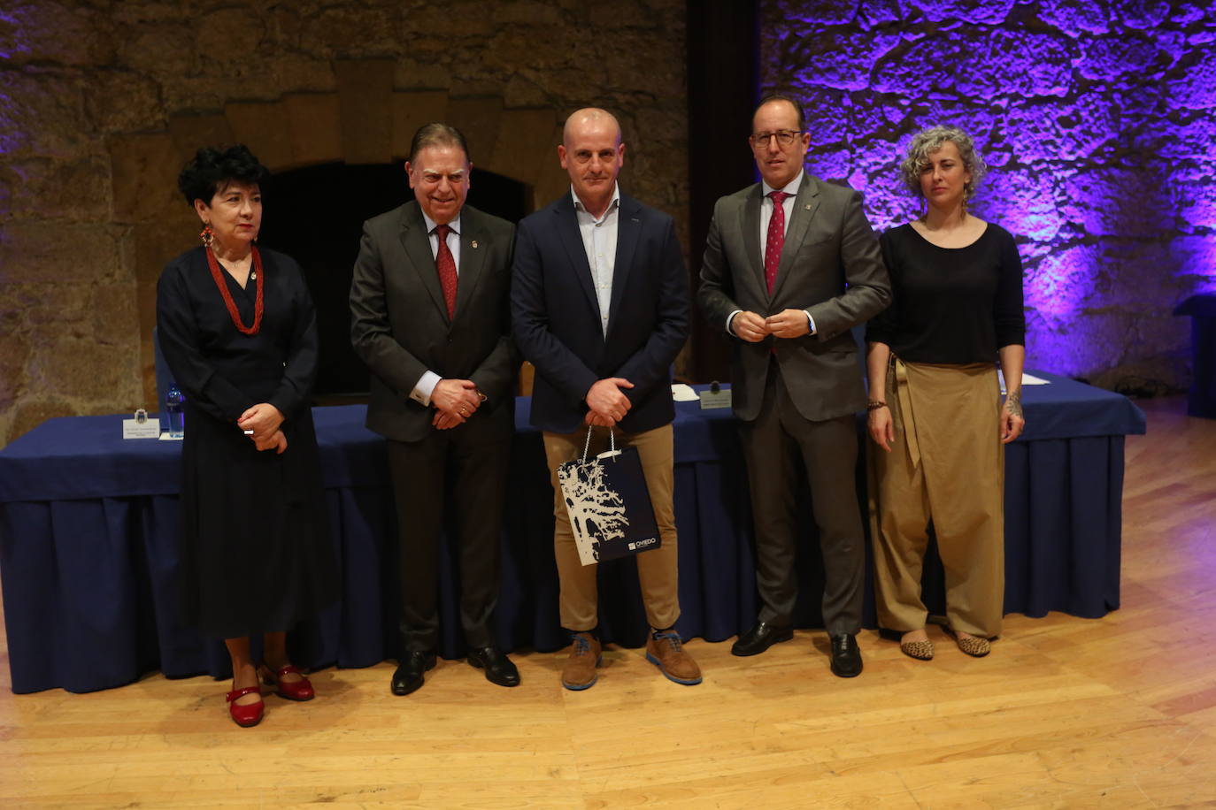 Oviedo homenajea a sus trabajadores municipales