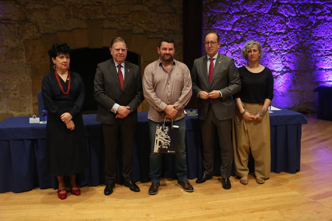 Oviedo homenajea a sus trabajadores municipales