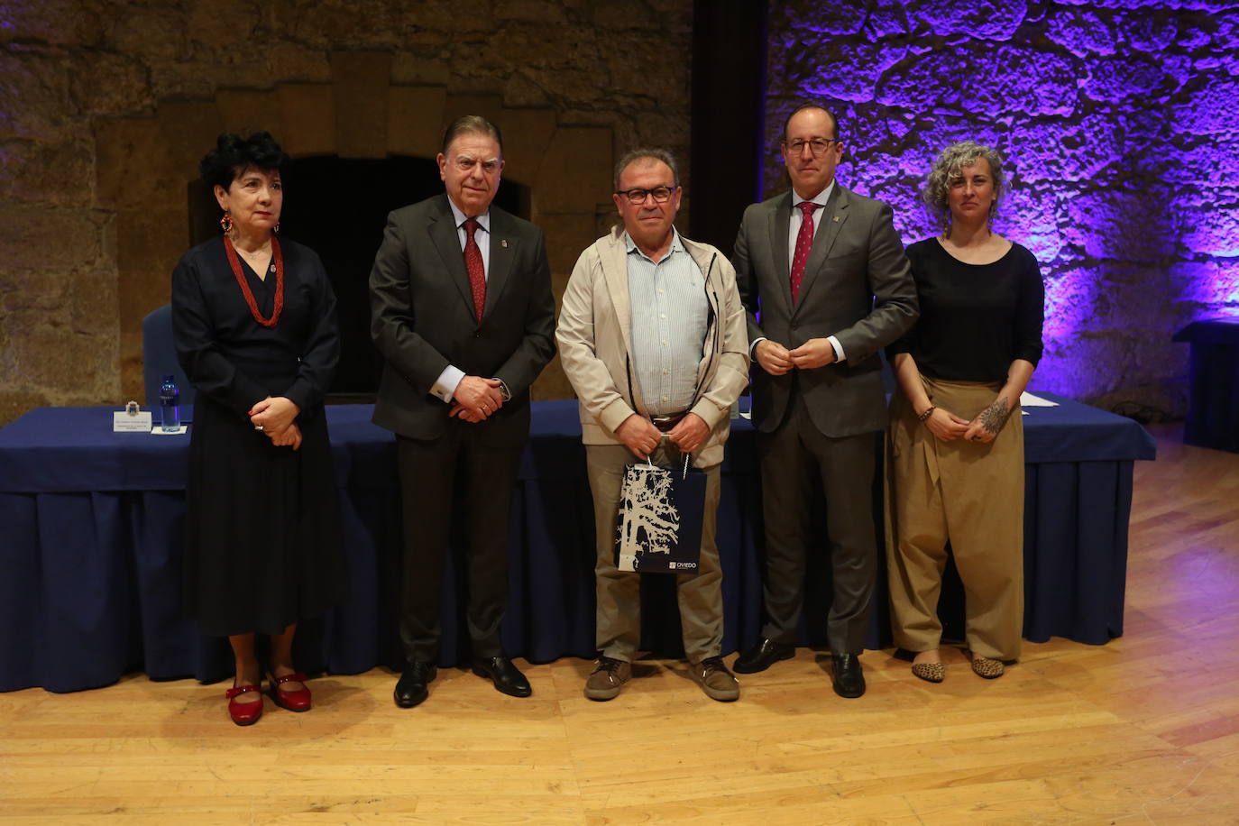 Oviedo homenajea a sus trabajadores municipales