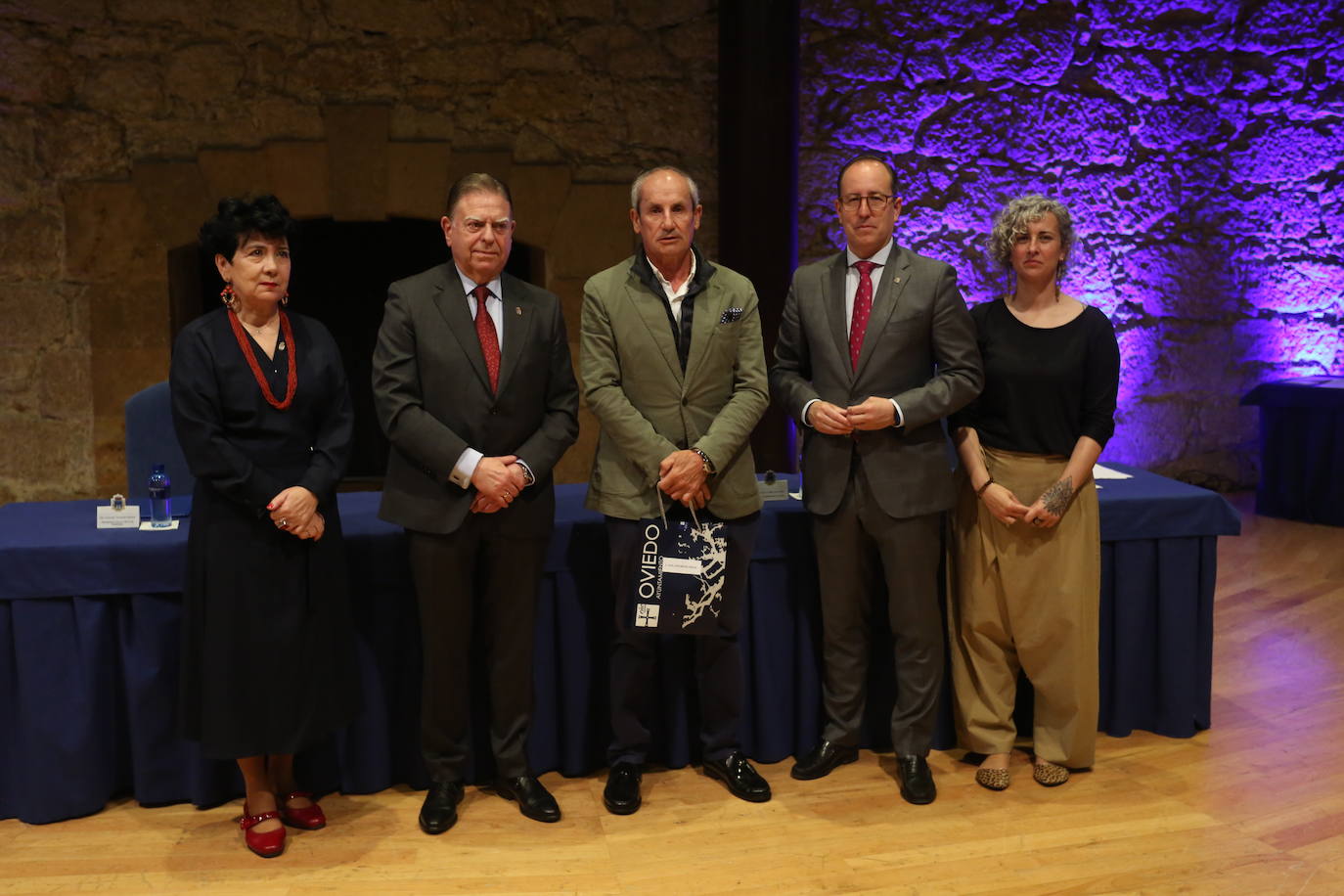 Oviedo homenajea a sus trabajadores municipales